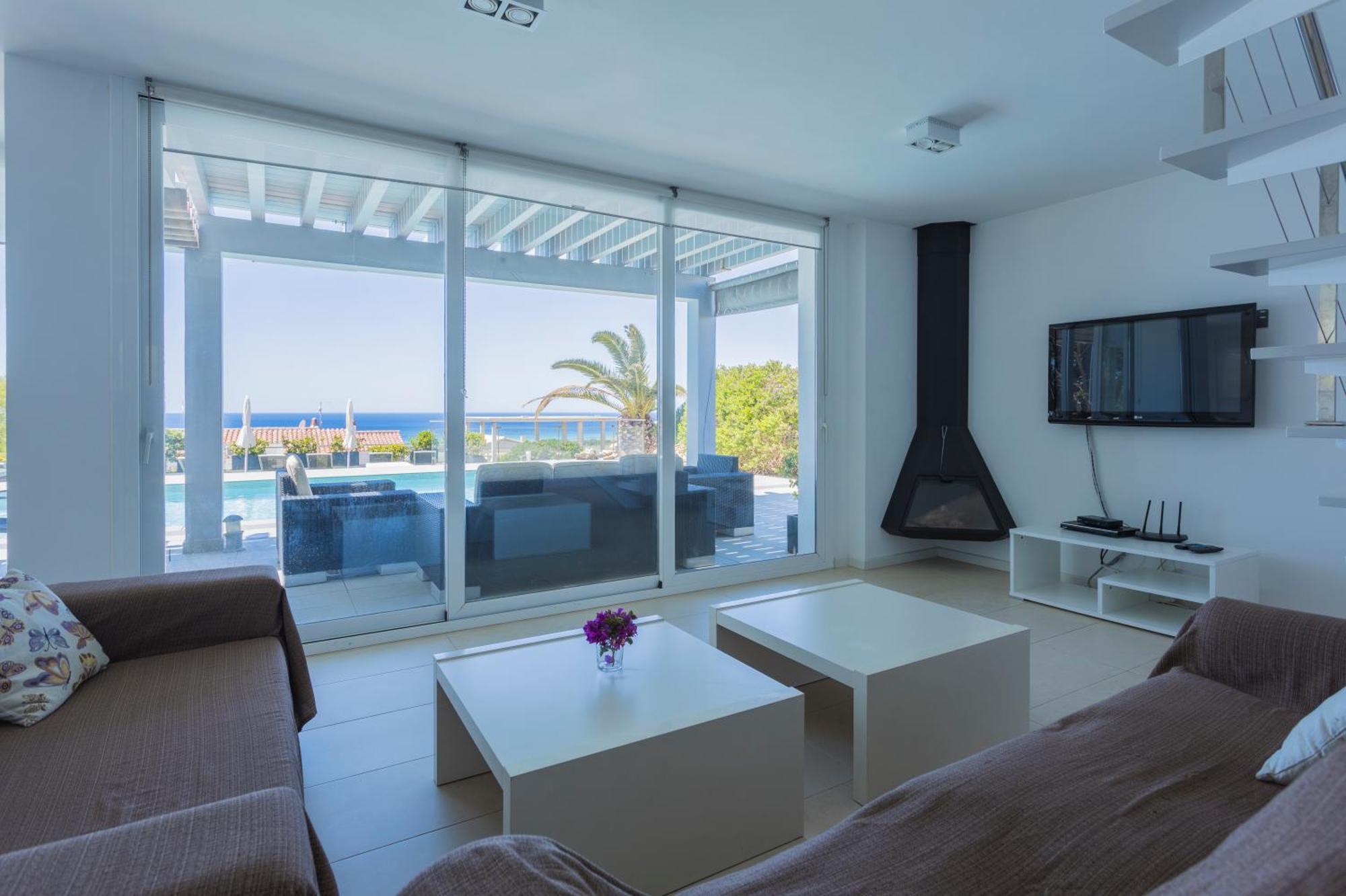 V196 Villa Brisa By Menorcarentals Villas Son Bou Kültér fotó
