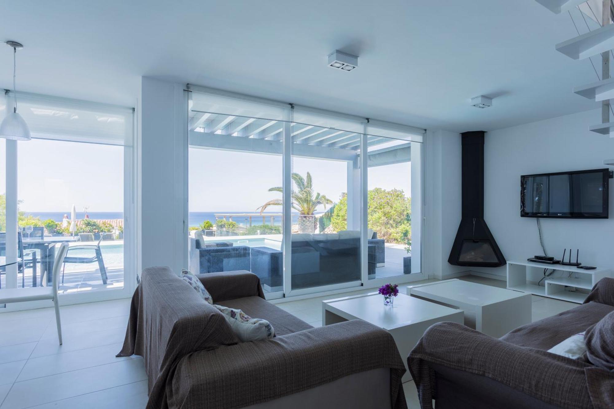 V196 Villa Brisa By Menorcarentals Villas Son Bou Kültér fotó